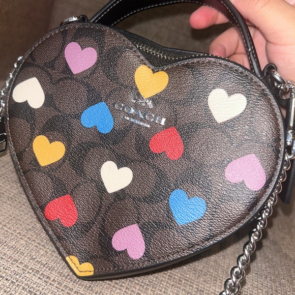 Coach Heart Crossbody Purse In Signature Canvas With Heart Print CP022 - Picture 2 of 11